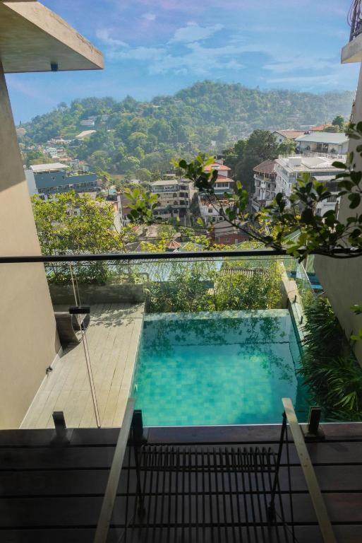 Rivora Heights Hotel Kandy Buitenkant foto